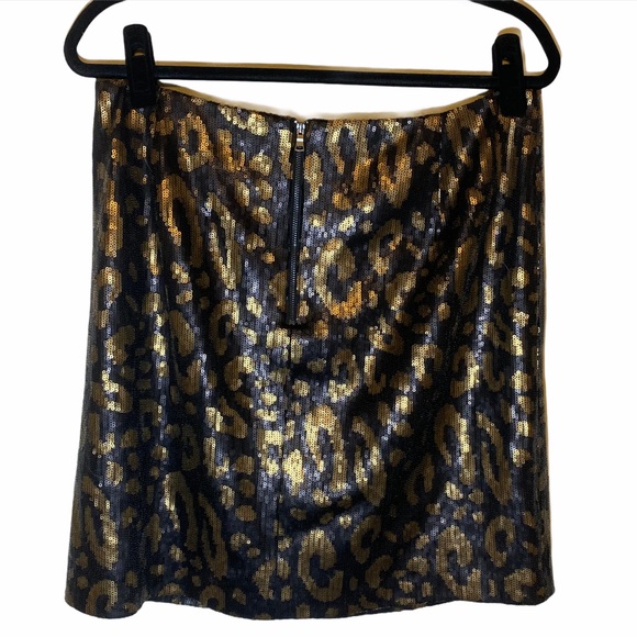 TAHARI Sequin Animal Print Pencil Skirt - Picture 4 of 5